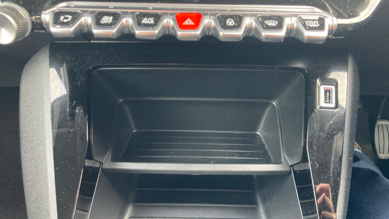 Peugeot 208 1.2 PureTech 100 Active Premium + 5dr Petrol Hatchback